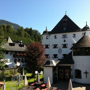 1 Nacht geschenkt im Family Hotel Schloss Rosenegg ****