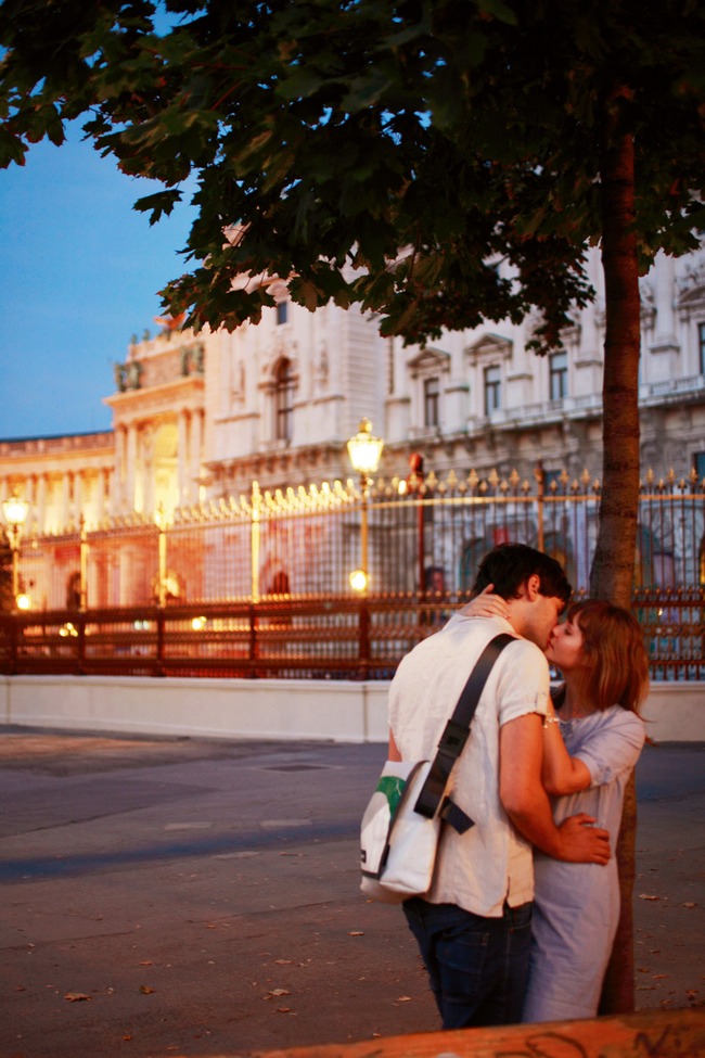 Burgtor
© Wien Tourismus/Peter Rigaud Burgtor / Happy Valentine