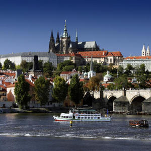 Bild: © Ivo Brezina - fotolia.com Zu Besuch in der Goldenen Stadt